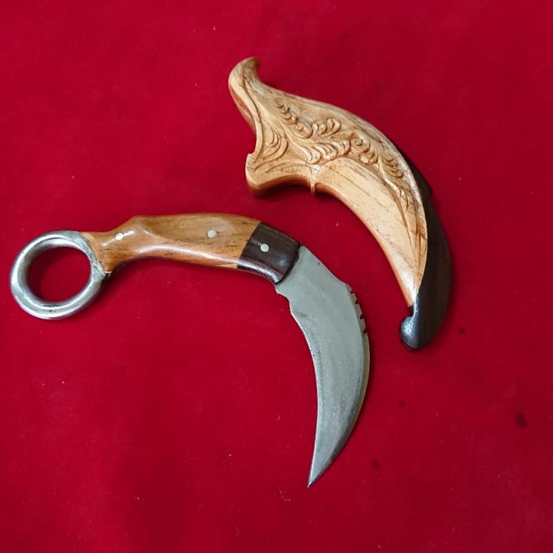 Pisau Kerambit Berbagai Model